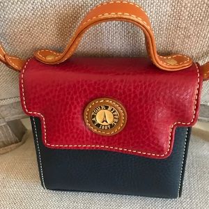 La Tour Eiffel 1887 crossbody purse